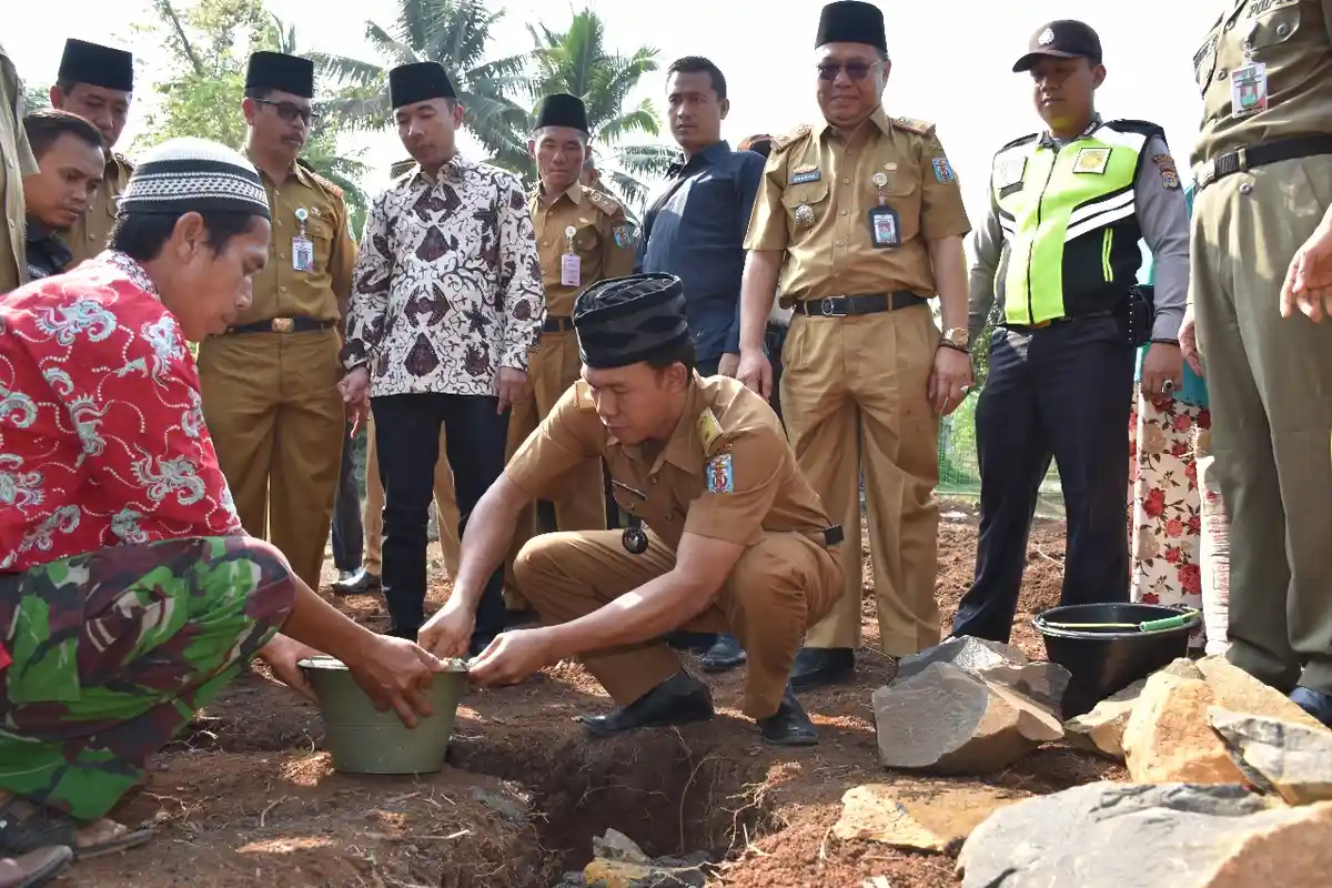 Adipati: Bangun, Hidupkan, dan Makmurkan Masjid