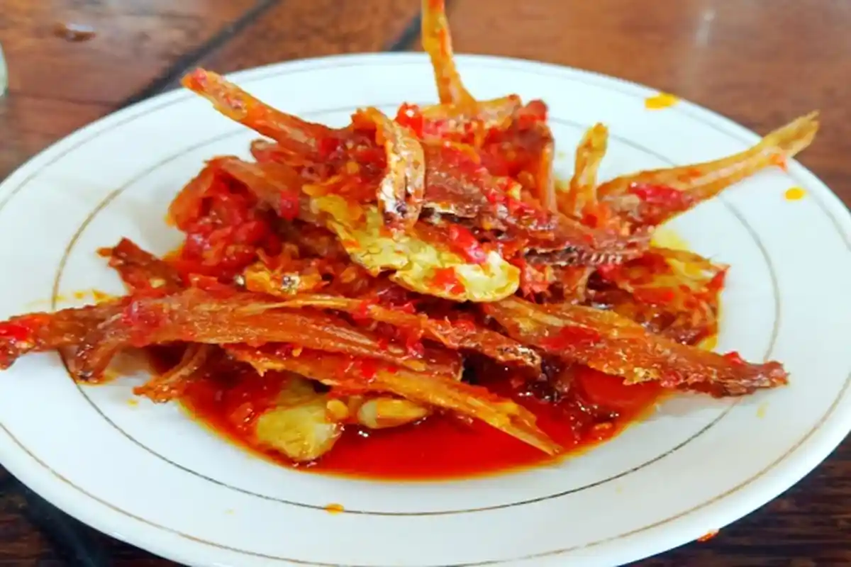 TIPS Ikuti 5 Hal Penting Memasak Ikan Asin, Tetap Renyah Meski Sajian Sudah Dingin