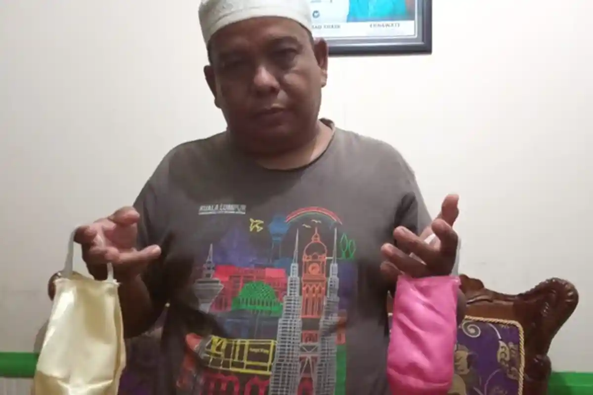 Kades Gadung Keramat Tapin Pilih Beli Masker Kain Bikinan Warganya, Lebih Tebal dan Dingin di Wajah