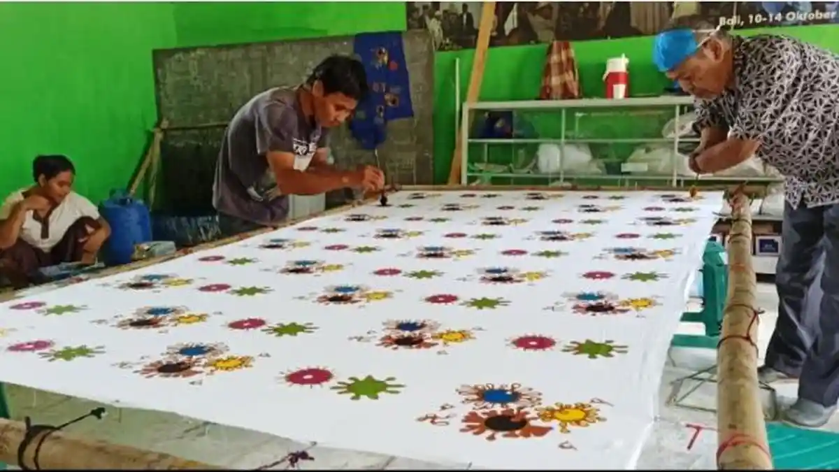 Batik Motif Corona Kreasi Difabel Blora Mustika, Produknya Paling Diminati Kala Pandemi