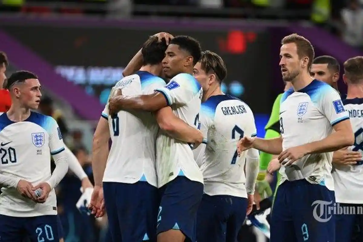 DISIARKAN Langsung Inggris Vs Italia Malam Ini, Kyle Walker Targetkan Lolos, Tak Masalah Jika Imbang