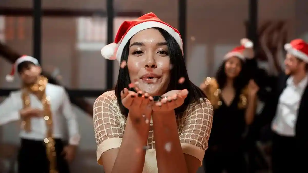 8 Contoh Ucapan Natal 2023, Rasakan Kasihnya dan Sebarkan ke Orang Kesayanganmu