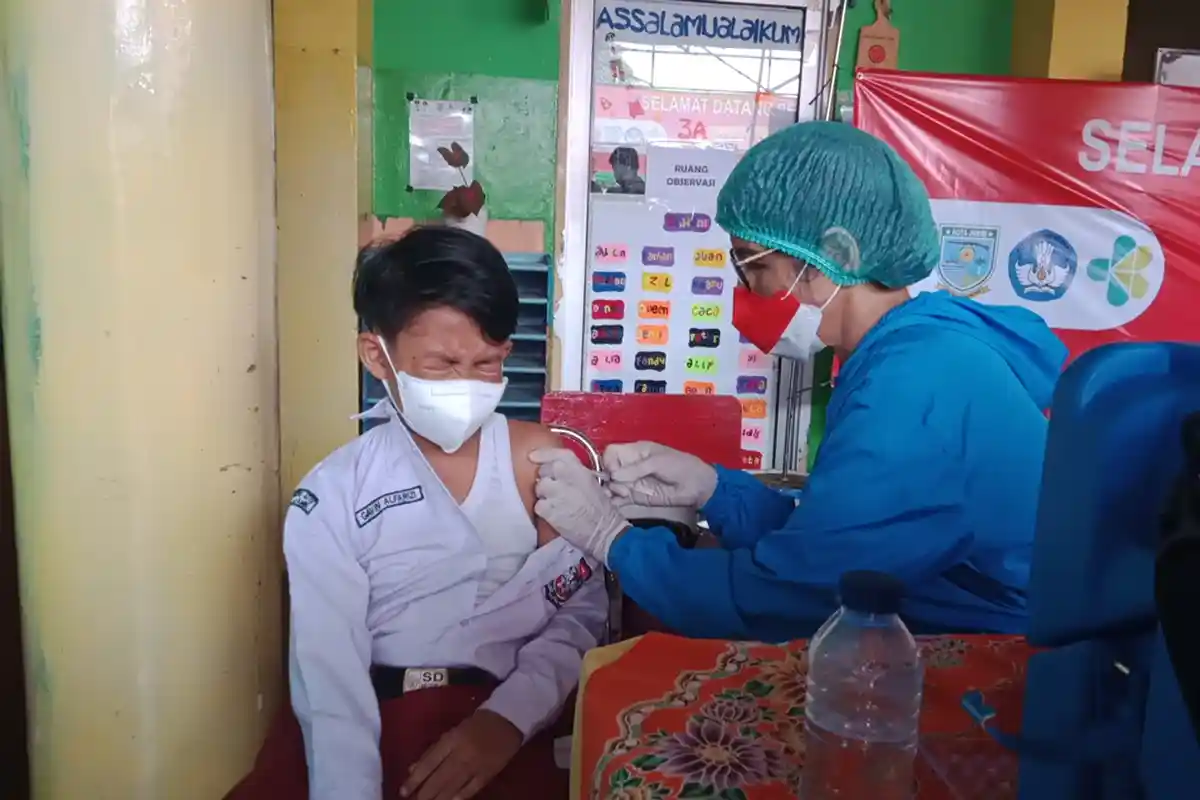Vaksinasi Covid-19 Bagi Anak Belum Bisa Dilakukan di Sarolangun, Ternyata Ini Penyebabnya
