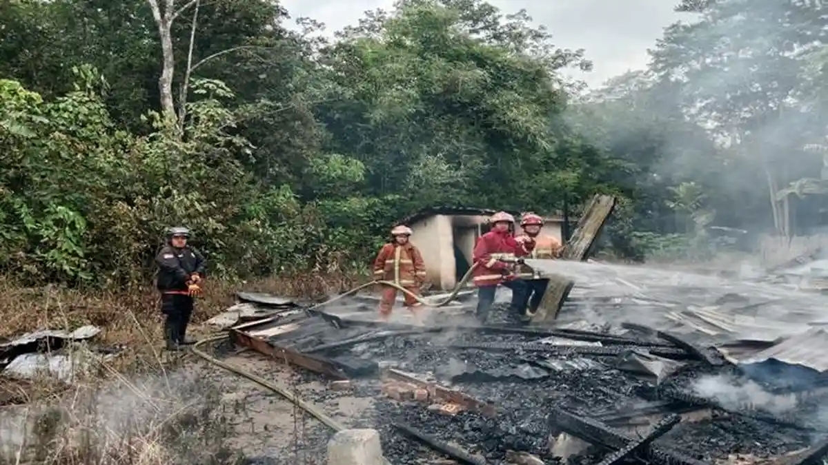 Rumah Makan di Prabumulih Rata dengan Tanah Dilalap Api