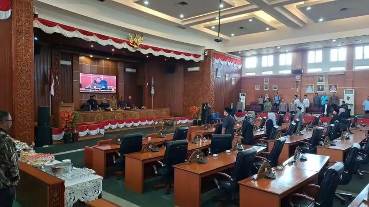 Ade Supriyatna Ungkap Rapat Paripurna DPRD Depok Dijalankan Langsung dan Virtual