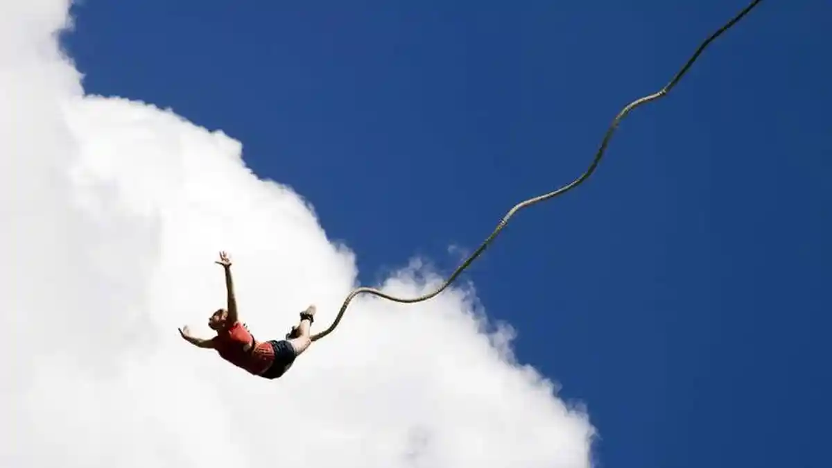 Bungee Jumping Maut, Seorang Turis Tewas Setelah Melompat dari Salah Satu yang Tertinggi di Dunia