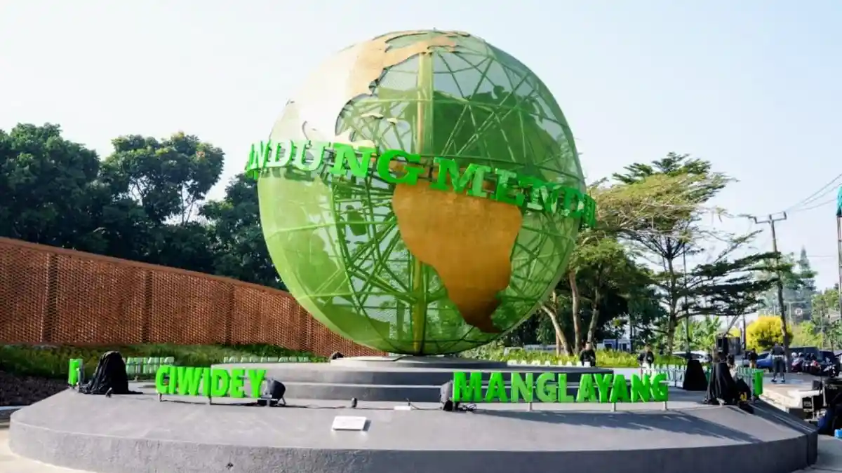 Ikon Baru Soreang: Globe Raksasa Simbol Kopi Kabupaten Bandung yang Mendunia - Tribunjabar.id