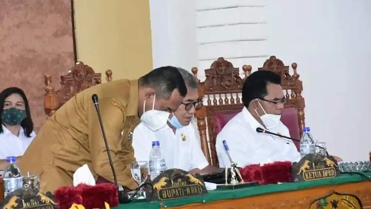 Pemkab dan DPRD Manggarai Sepakati Rancangan Awal RPJMD tahun 2021-2026