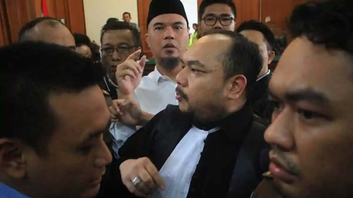 Ahmad Dhani Daftar Pilwali Surabaya 2020 Lewat Gerindra