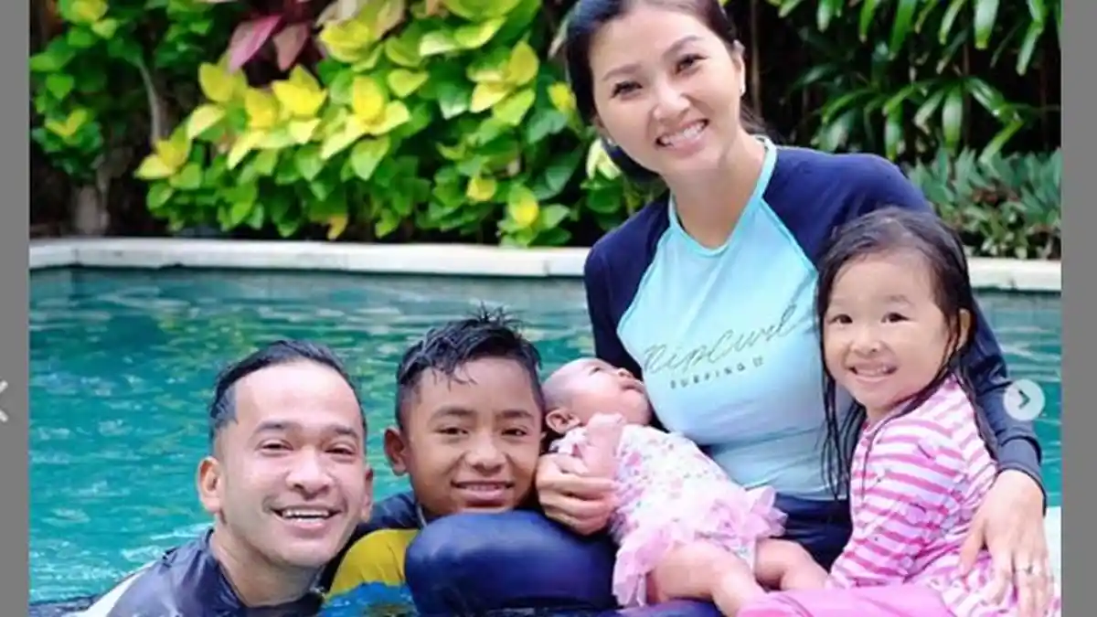 Ruben Onsu Rela Macet-macetan 10 Jam Demi ke Puncak, Ivan Gunawan Heran : Lu Kan Punya Helikopter