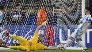 Gol-Lionel-Messi-ke-gawang-Kanada-di-semifinal-Copa-America-2024.jpg