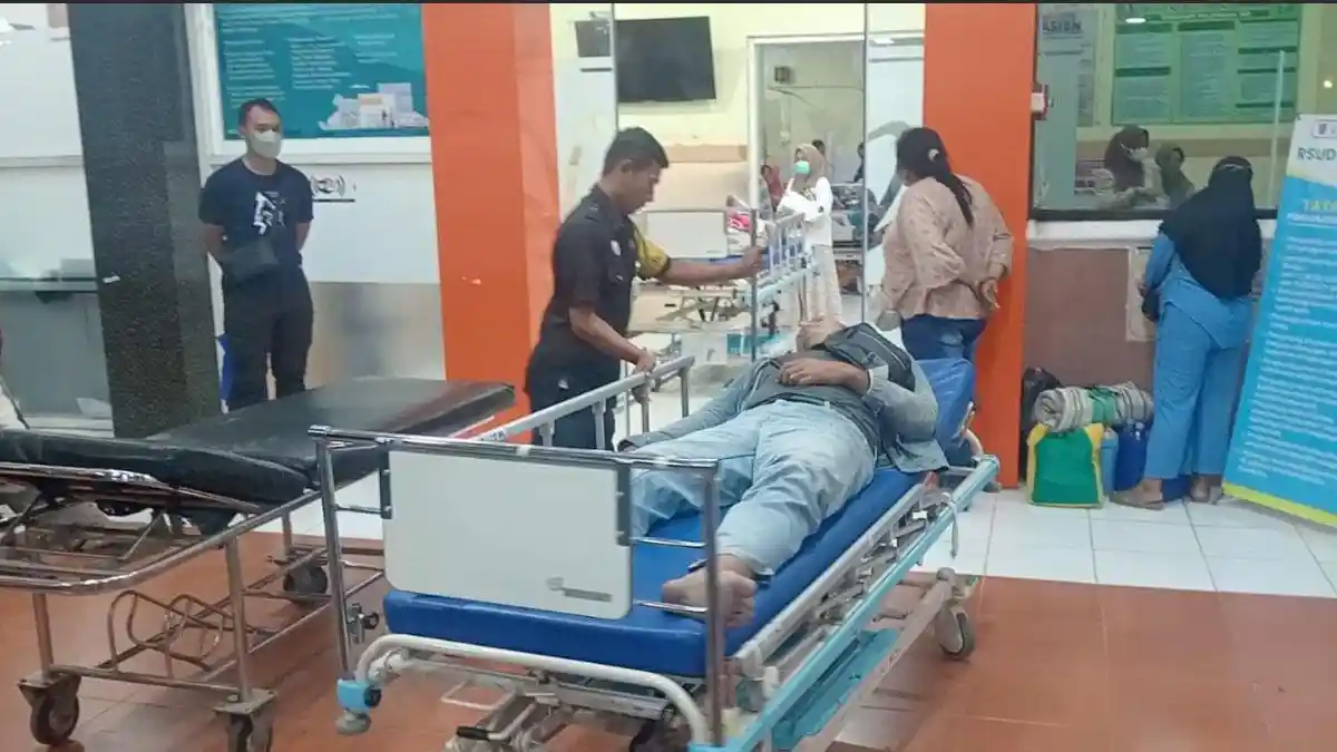 DAFTAR Nama Korban Bus Restu Terguling di Tol Jombang-Mojokerto, Dirawat di Tiga Rumah Sakit