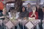 Maya Soetoro Adik Tiri Presiden AS Kunjungi Korban Merapi