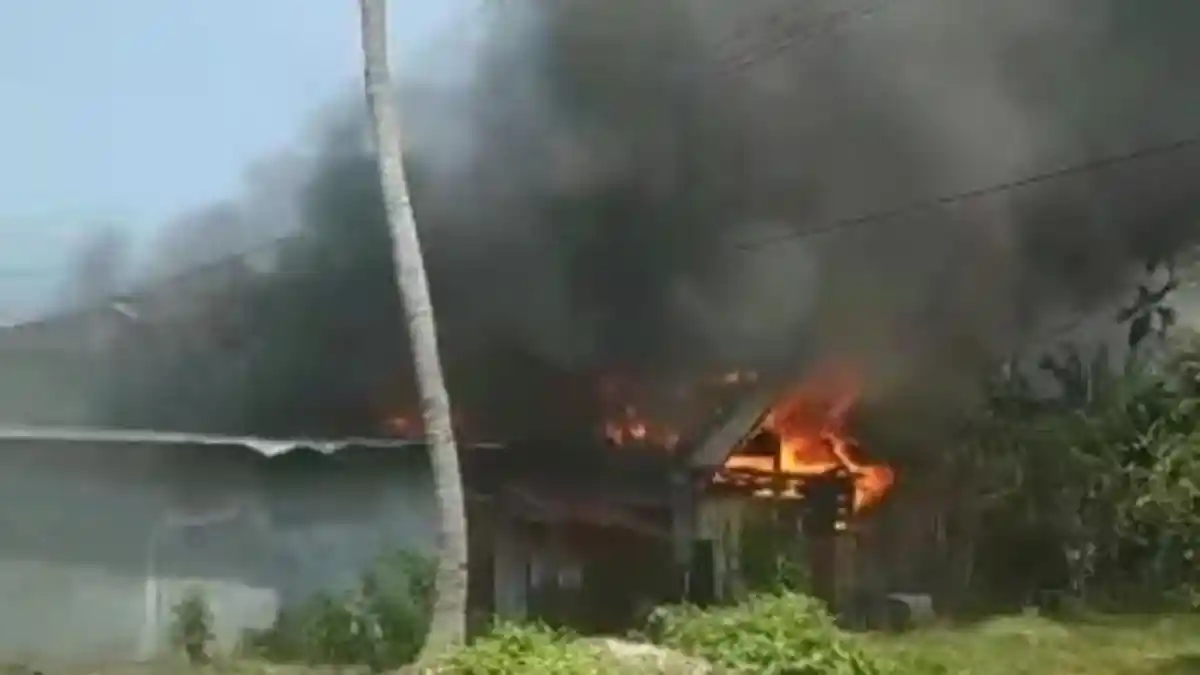Breaking News: Dua Unit Rumah di Lhokseunawe Terbakar 