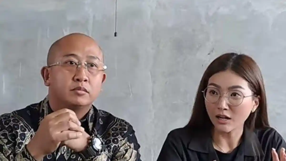 Suara Bergetar, Sarwendah Bantah Difitnah Punya Hubungan Khusus dengan Betrand Peto, Ancam Somasi