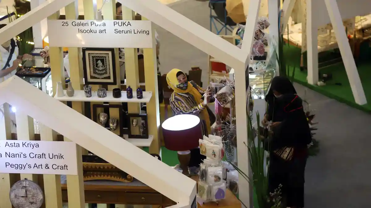 Respon Bos Shopee dan Tokopedia Setelah Jokowi Serukan Benci Produk Asing