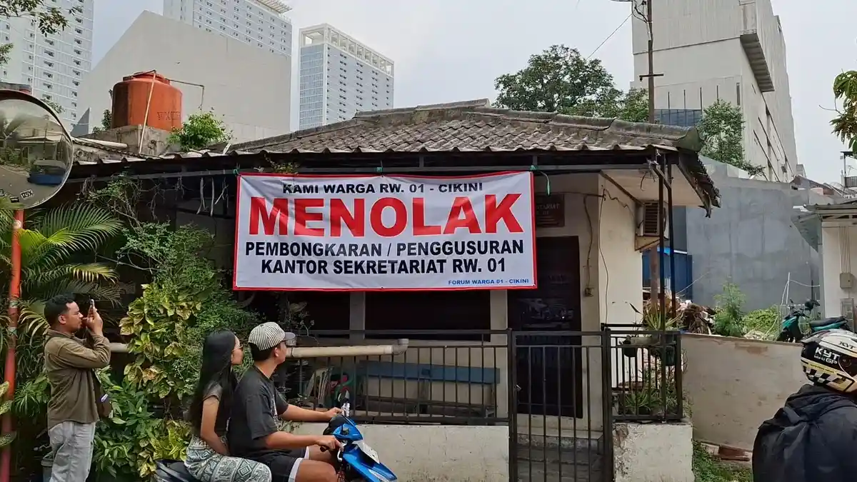 Warga Tolak Pembongkaran Sekretariat RW01 Cikini demi SPPG, Ketua RT: Tidak Dibongkar dan Digusur - Tribunjakarta.com