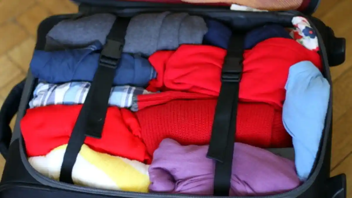 Mau Liburan? Ini Tips Mengemas Baju ke Dalam Tas Agar Tidak Kusut Dijamin Muat Banyak