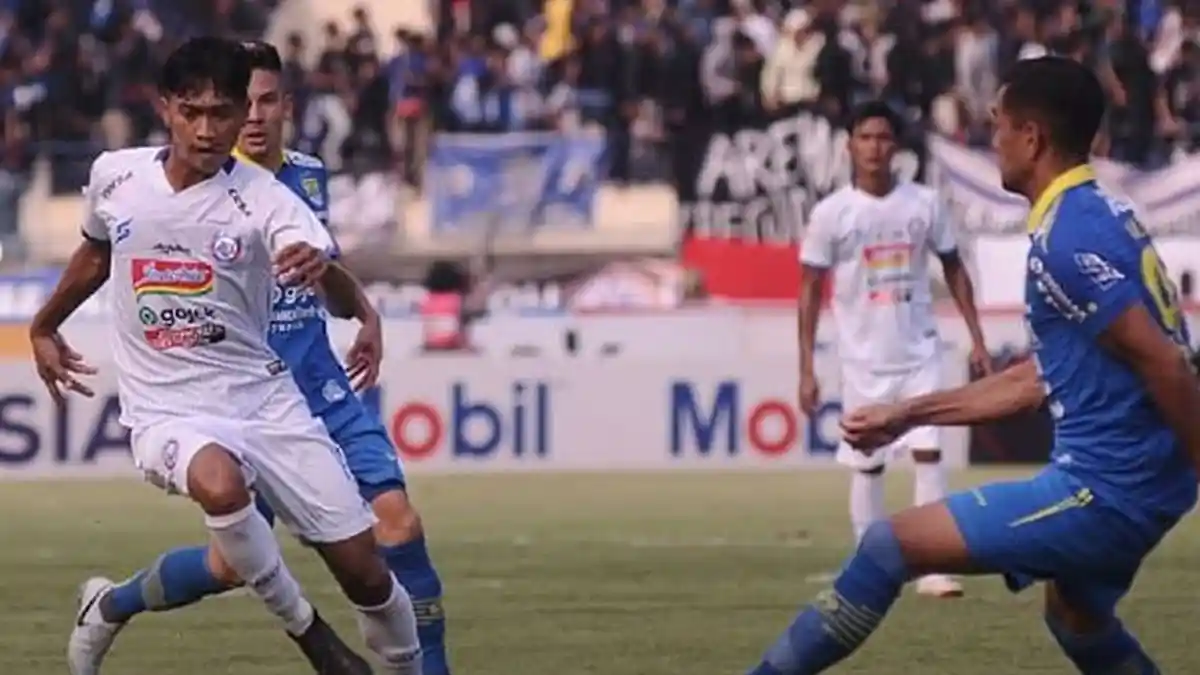 Berita Arema Hari Ini Populer, Singo Edan Takluk di Kandang Persib dan Update Klasemen Sementara
