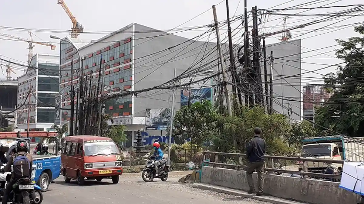 Banyak Kabel Semrawut, Dewan Minta Pemkot Bekasi Buat Program Pembangunan Box Utilitas