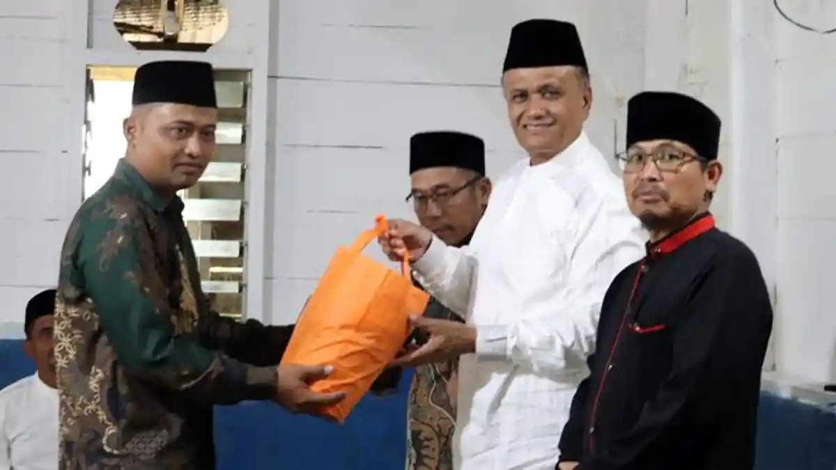 Wakil Bupati H Mutsyuhito Solin Pimpin Tim Safari Ramadhan Pemerintah Kabupaten Pakpak Bharat