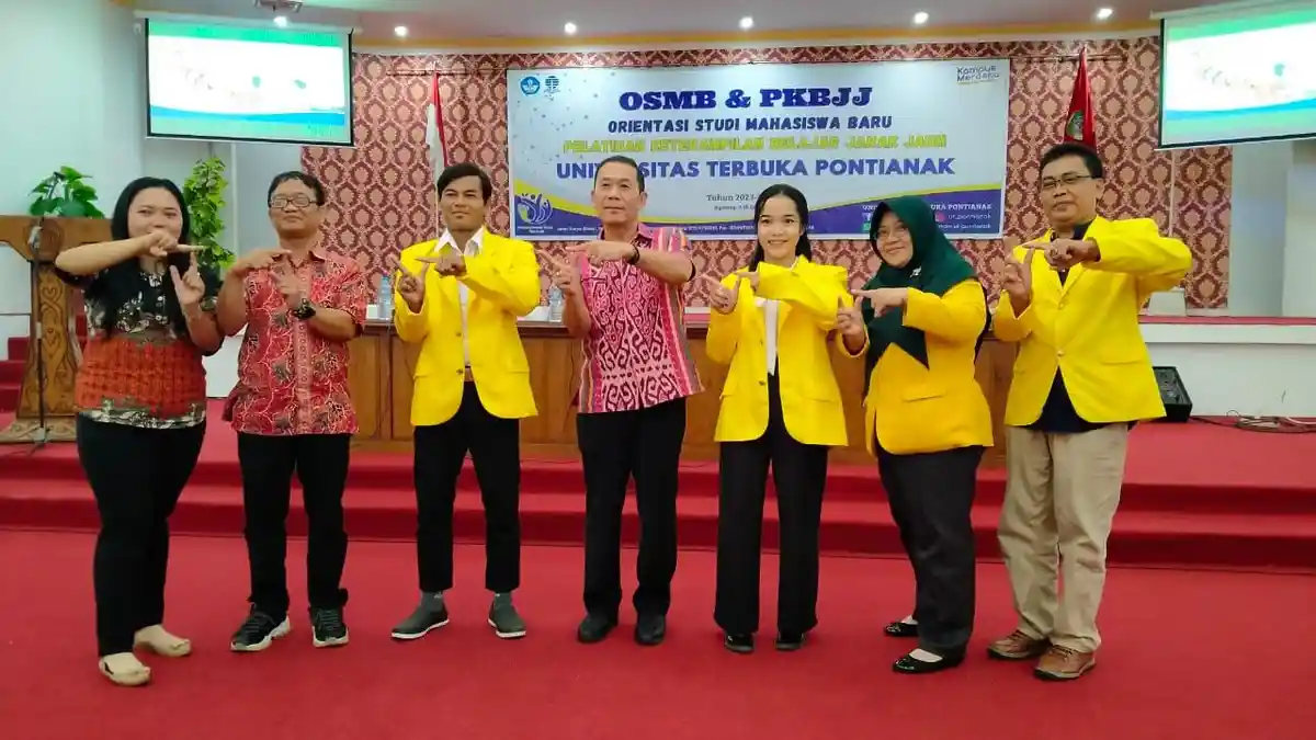 UT Landak Gelar Orientasi Mahasiswa Baru Perdana Bagi 210 Maba