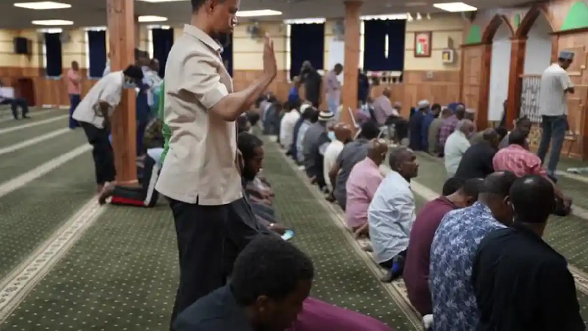 Minneapolis, Kota Besar Pertama di AS yang Izinkan Azan Bebas Berkumandang