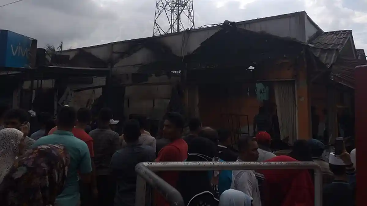 Keude Samalanga Terbakar Saat Warga Shalat Jumat, Ini Perkiraan Sumber Api