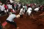 Pemakaman Massal Korban Kecelakaan Maut Subang
