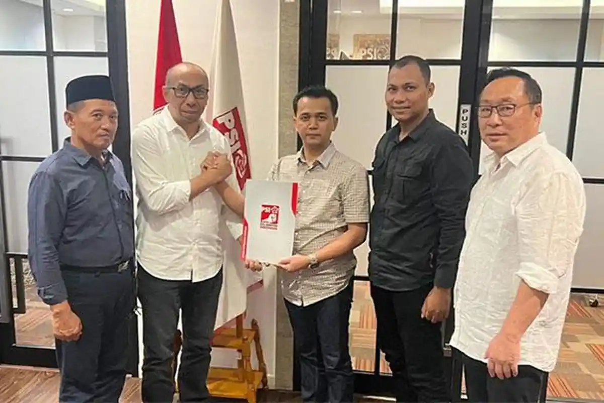 Pilkada Merauke: Hendrikus Mahuse Dapat Surat Tugas dari Partai PSI di Jakarta