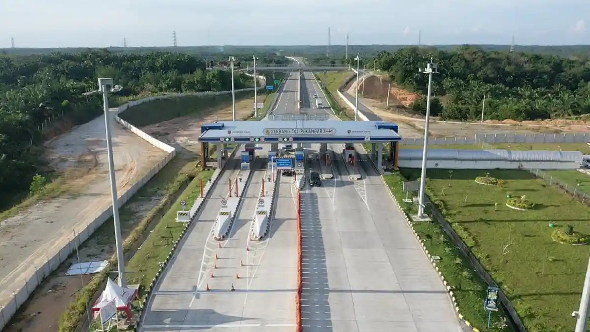 Arus Mudik di Tol Pekanbaru-Dumai Naik Drastis, Pengendara Diminta Waspada
