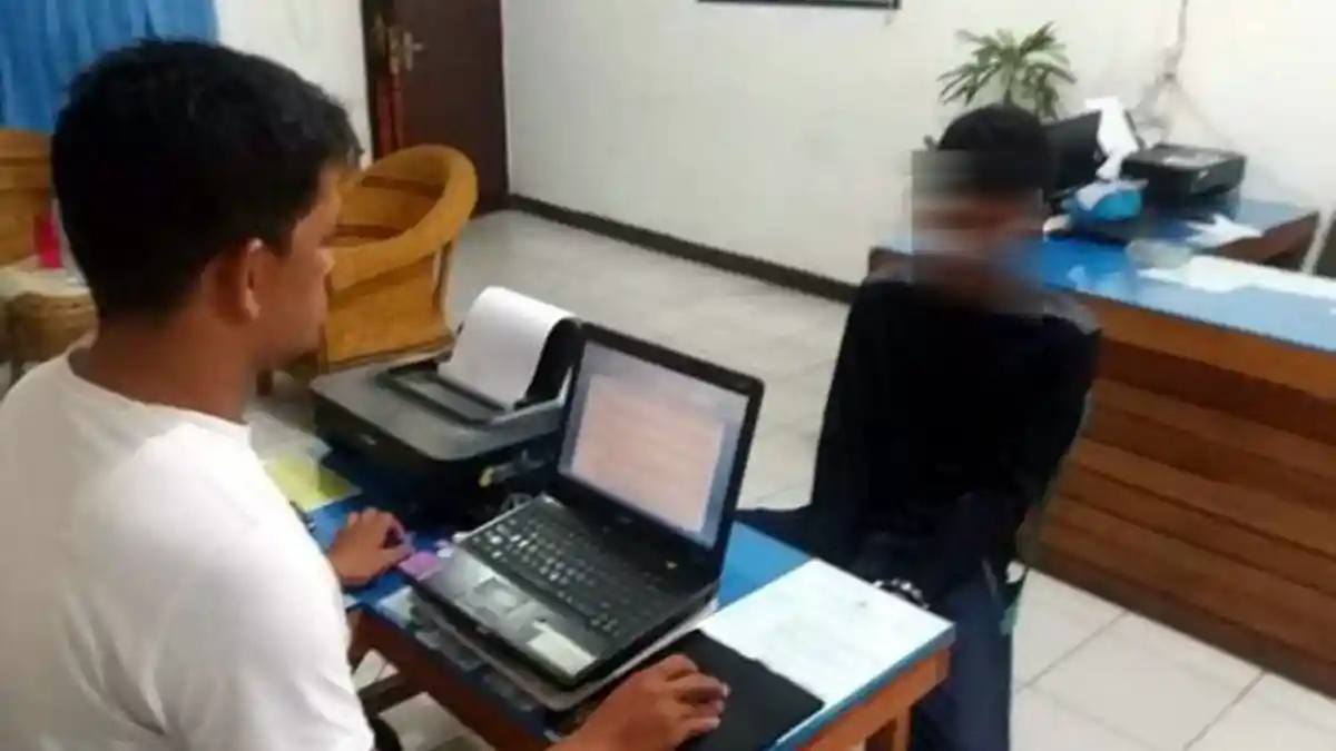 Pelajar SMA di Siantar Simpan 113 Paket Sabu di Bawah Tempat Tidur