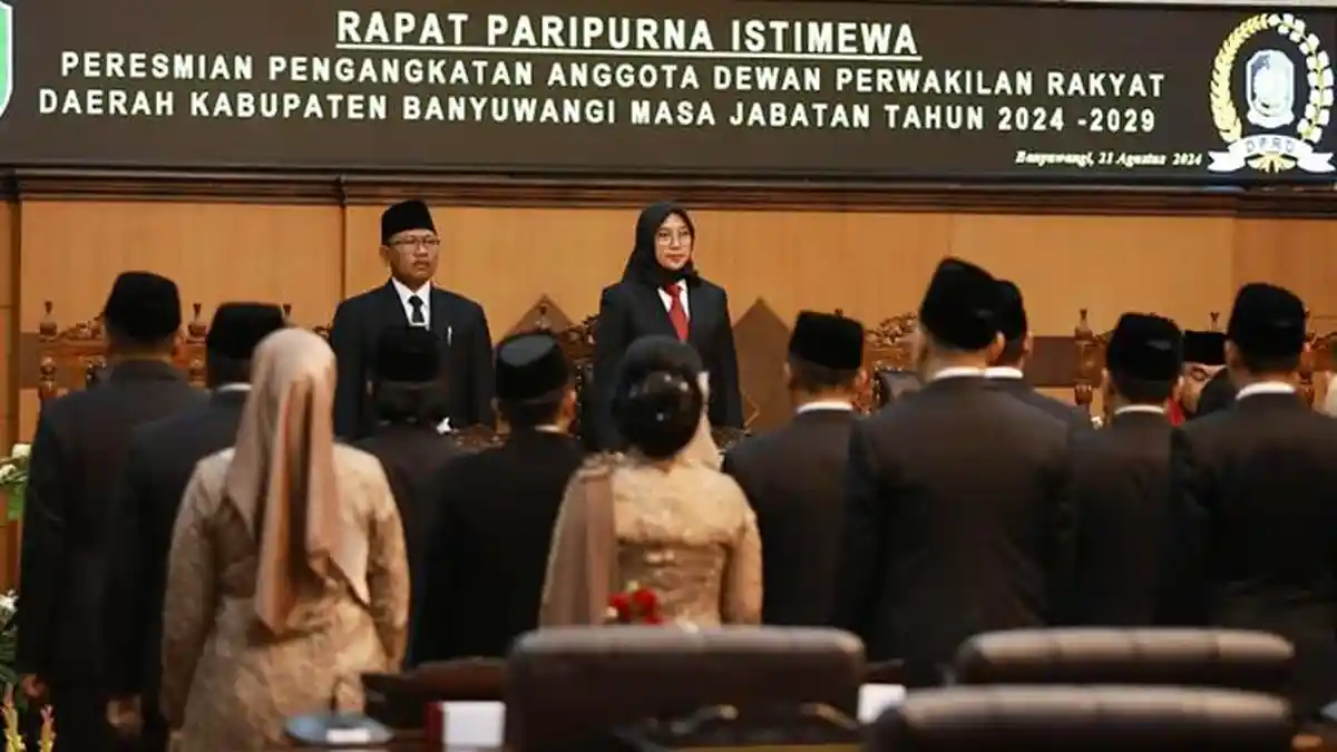 Pelantikan Anggota DPRD Periode 2024-2029, Bupati Ipuk: Mari Sinergi Bangun Banyuwangi