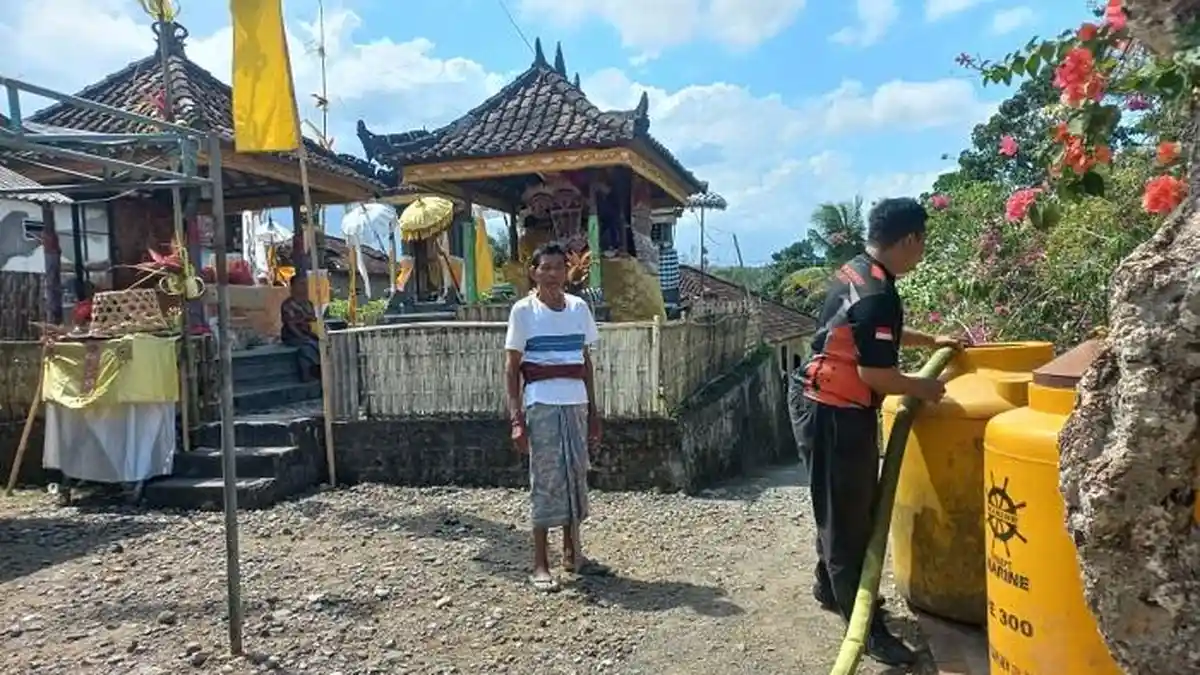 35 Ribu Liter Air Bersih Sudah Disalurkan, Puluhan KK Terdampak ...