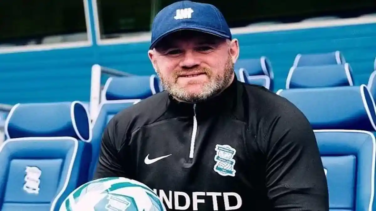 Jadwal Tinju Dunia, Eks Striker Timnas Inggris Ingin Naik Ring Usai Dipecat dari Birmingham City