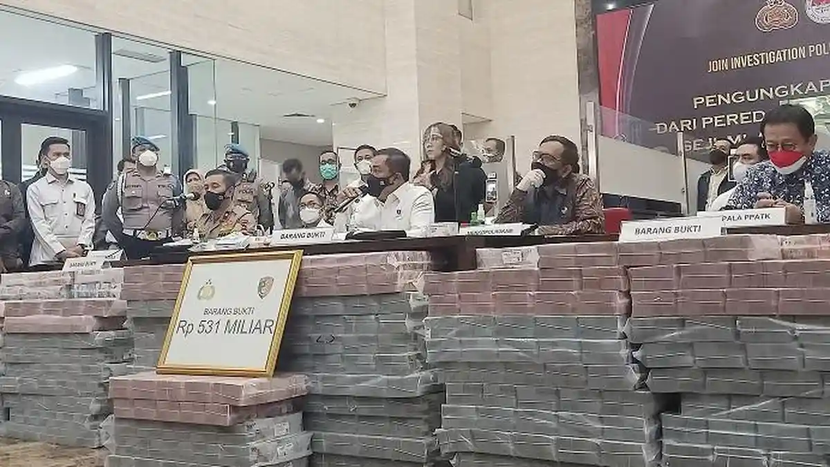 Penampakan Tumpukan Uang Rp 531 Miliar, Barang Bukti Kasus TPPU Peredaran Obat Ilegal