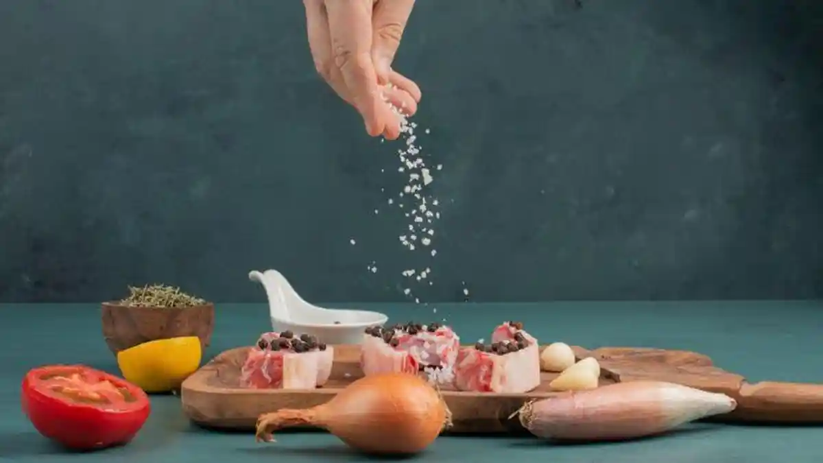 Rekomendasi Menu Diet Anti Hipertensi, Diet DASH yang Wajib Perhatikan Kadar Garam pada Makanan