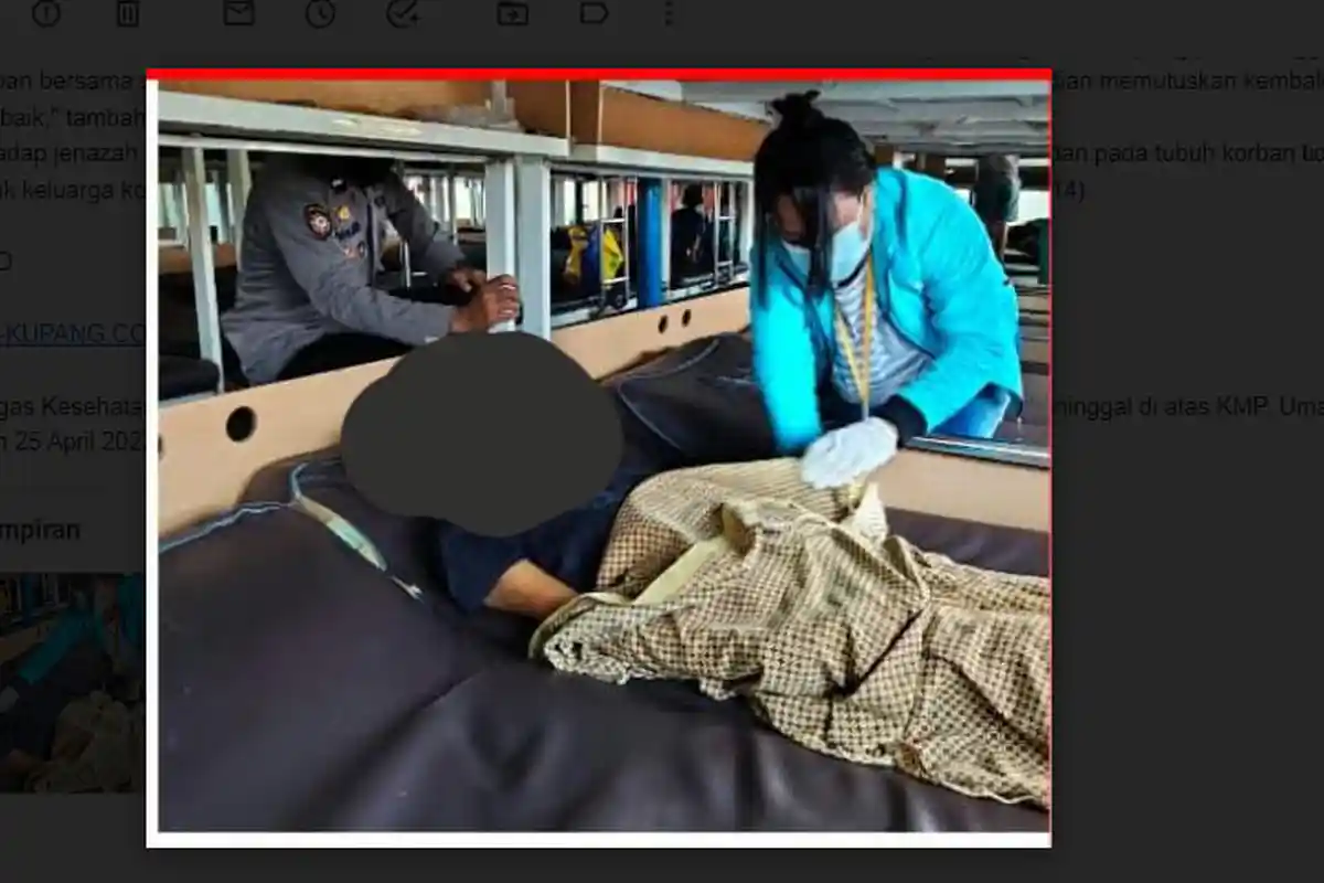 BREAKING NEWS : Warga Fatululi Meninggal Di KMP Umakalada Dalam Pelayaran Sabu - Kupang