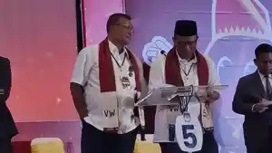 Pasangan-nomor-urut-5-Vickner-Sinaga-dan-Wahyu-Daniel.jpg
