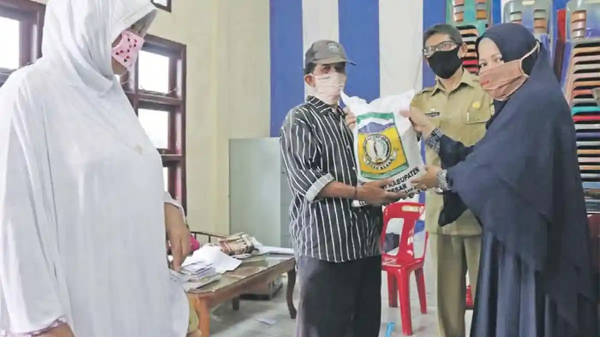 Aceh Besar Tuntaskan Penyaluran Sembako ke 22 Kecamatan