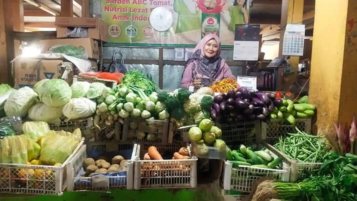 DAFTAR HARGA Sembako di DIY per Selasa 16 Juli 2024: Beras Bawang Cabai Minyak Goreng Telur Daging