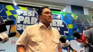 Ketua-Umum-PSSI-Erick-Thohir-saat-ditemui-di-Jakarta-Senin-16122024.jpg