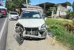 KECELAKAAN-Kondisi-mobil-Toyota-Rush-pasca-terlibat-tabrakan-di-Jalan-Raya-Torjun.jpg