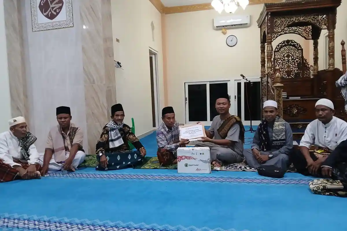 Safari Ramadan PT CPM Sasar Masjid Lingkar Tambang di Kecamatan Mantikulore Palu