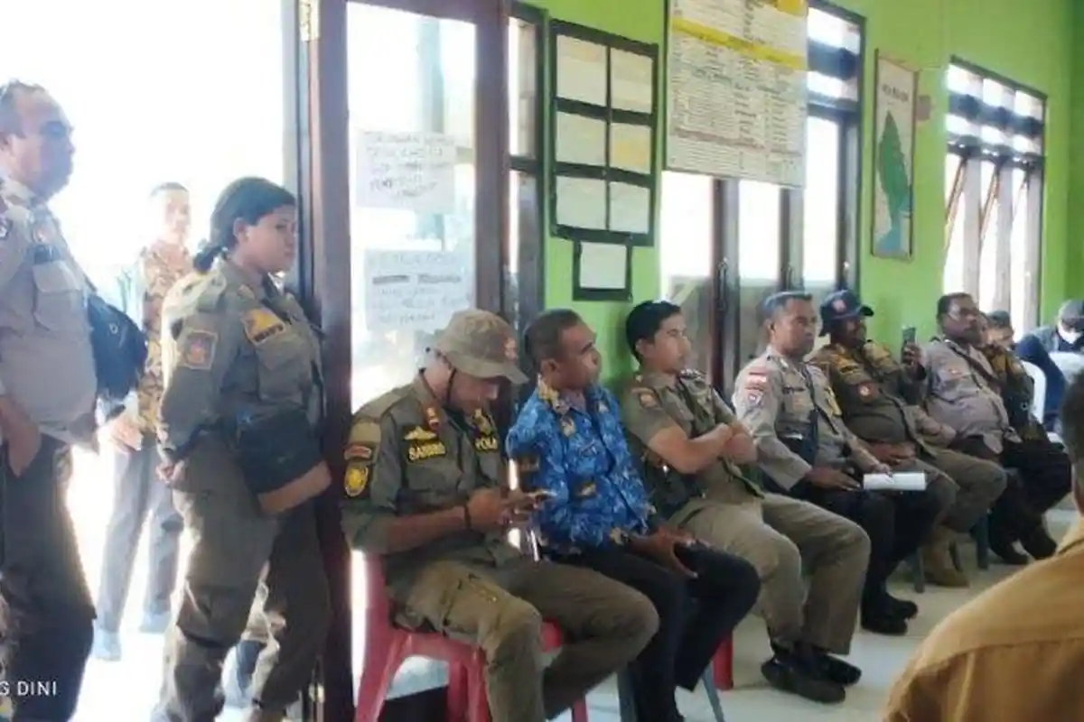 Warga Segel Kantor Desa Deme di Sabu Raijua NTT