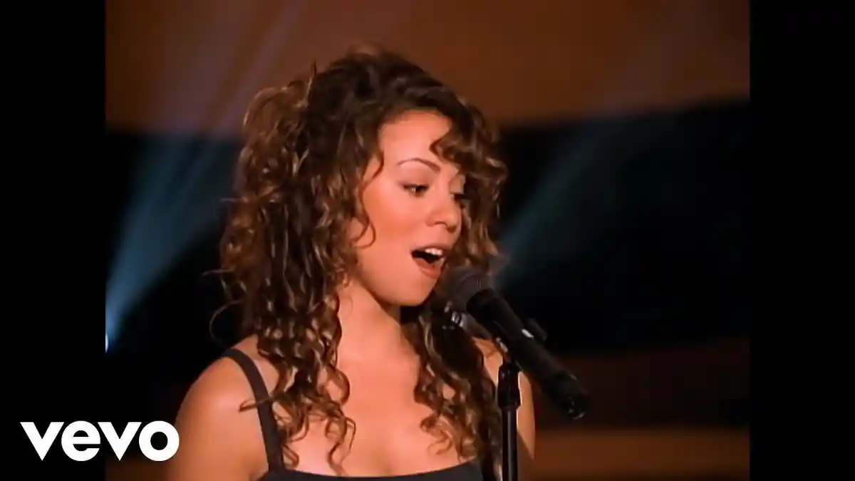 Lirik Lagu Hero MP3 Mariah Carey, Video Hero