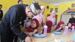 gladi-makan-bergizi-gratis-di-kota-tegal.jpg
