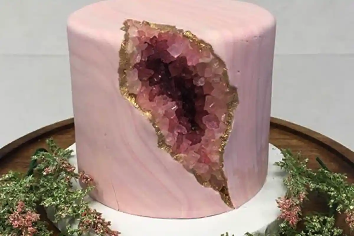 Kue Begitu Eksotik Ini, Jadi Aneh oleh Netizen Disebut Mirip Miss V!