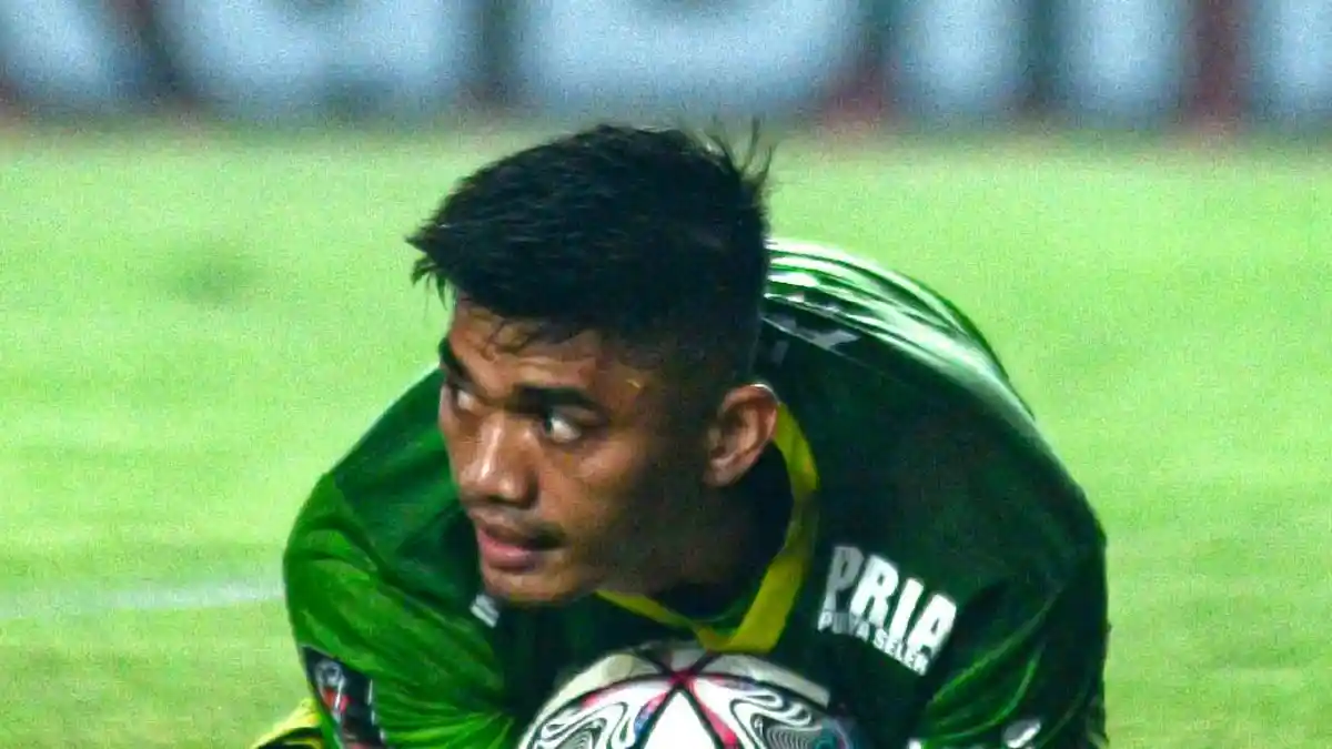 Persib Kebobolan 5 Gol dalam Dua Laga, Pelatih Kiper Luizinho Passos: Fitrul Sudah Berusaha