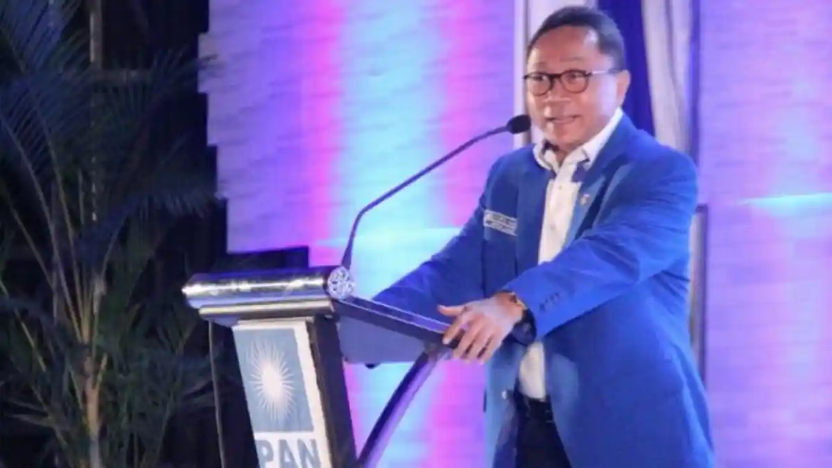 Zulkifli Hasan Tegaskan Kasus e-KTP Tak Terkait PAN